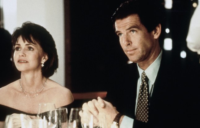 Editorial use only. No book cover usage. Mandatory Credit: Photo by 20th Century Fox/Blue Wolf/Kobal/REX/Shutterstock (5882306d) Sally Field, Pierce Brosnan Mrs Doubtfire - 1993 Director: Chris Columbus 20th Century Fox/Blue Wolf USA Scene Still Comedy Madame Doubtfire